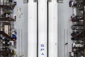 包含上海久事迎欧联关键赛；窗口期迎来里程碑；话题不断；训练强度明显提升的词条