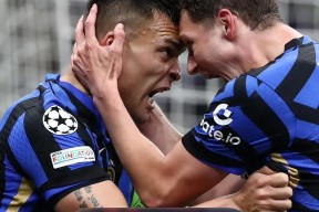 皇家社会训练开放日，今晨队长鼓劲引欢呼，欧冠在即，赛季目标并未改变的简单介绍